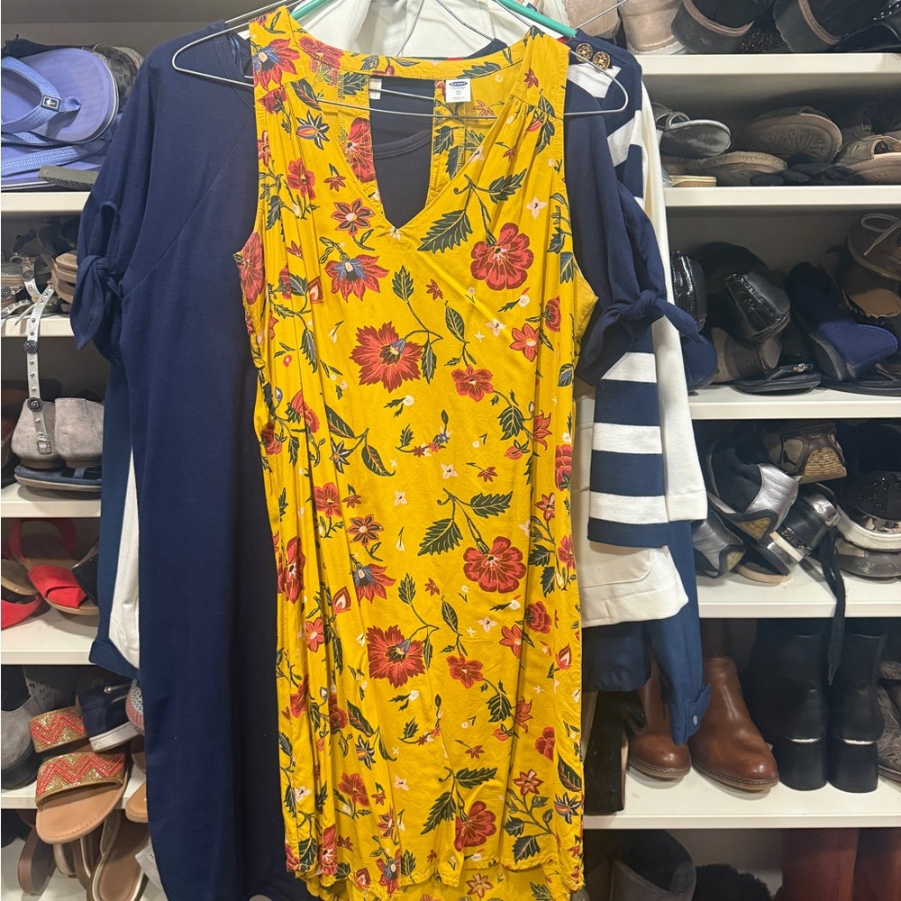 Old Navy Yellow Floral Midi Dress with Red Blooms